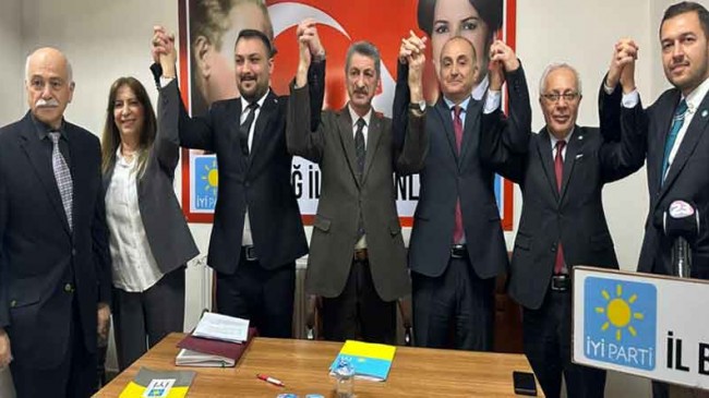 ‘Elazığ En İyi’sine Layıktır’ Diyen İyi Parti Burak Özgül İle Seçim Yarışında…